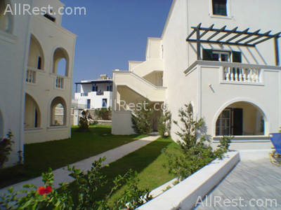 Golden Sun Studios & Apartments 11